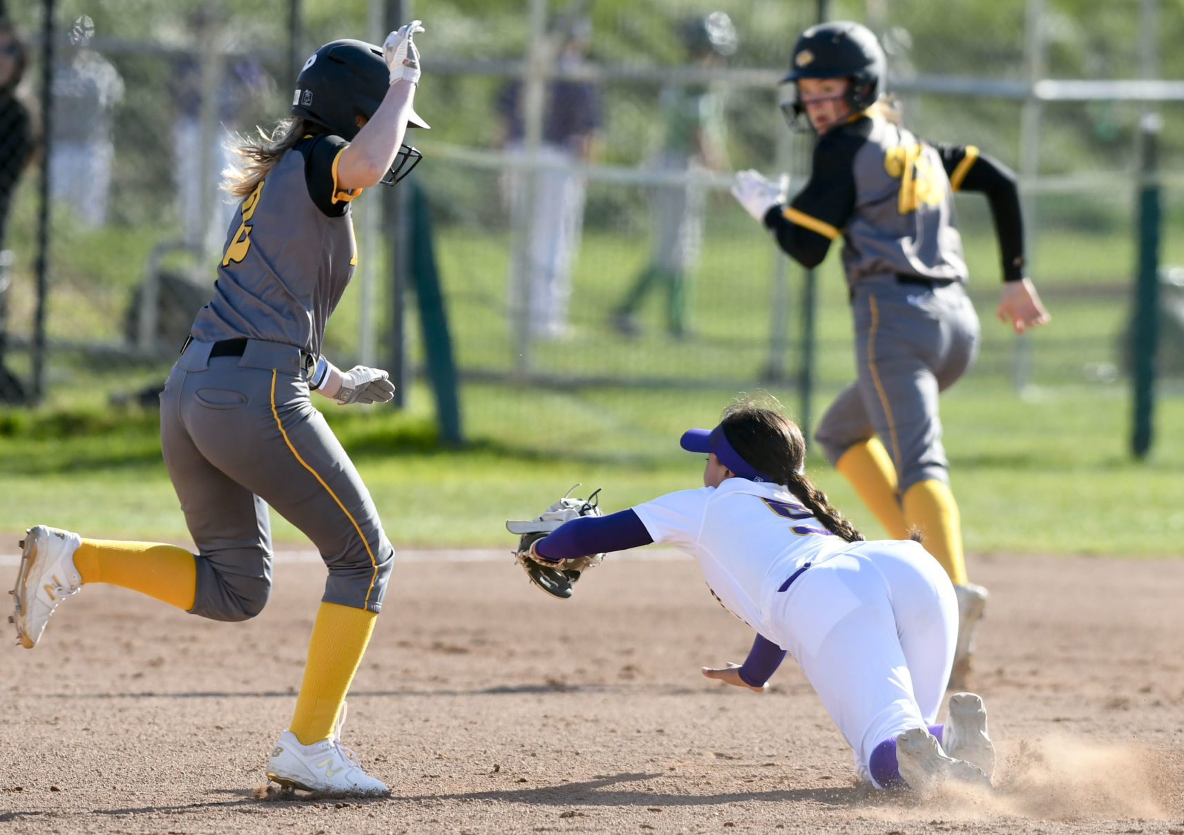 032119 SLO Righetti softball 02.jpg